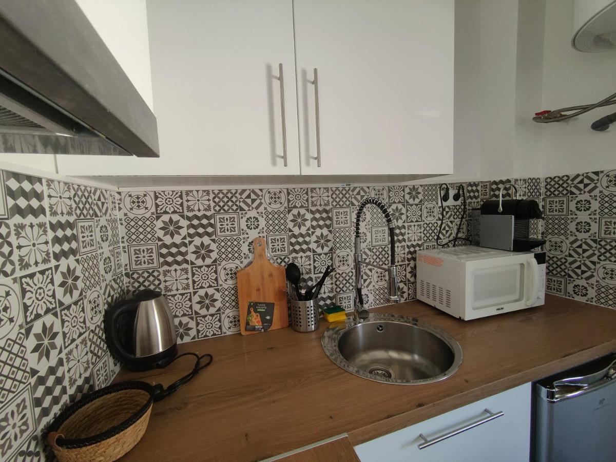 Les Lofts De Provins: Apt 1 Extérieur photo