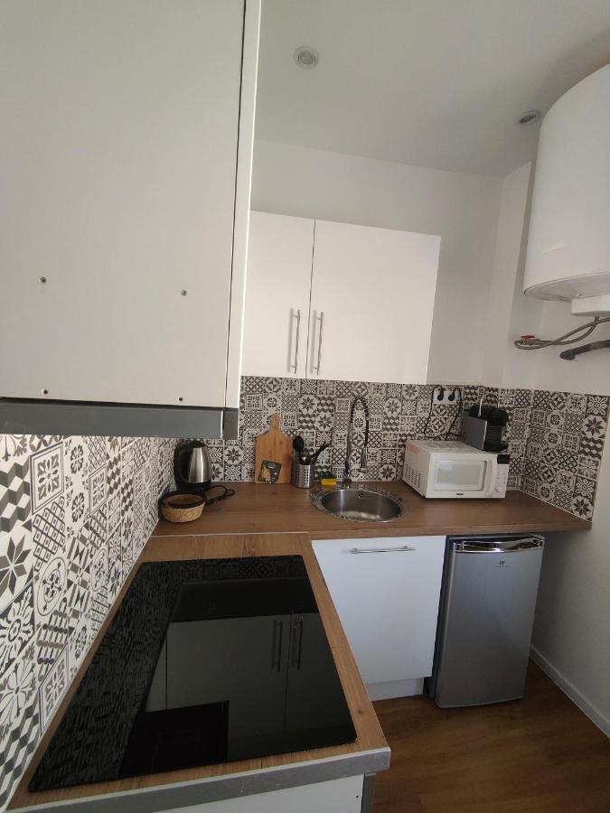 Les Lofts De Provins: Apt 1 Extérieur photo